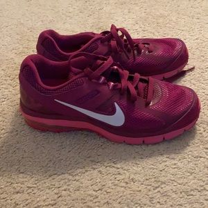 Nike air max defy run